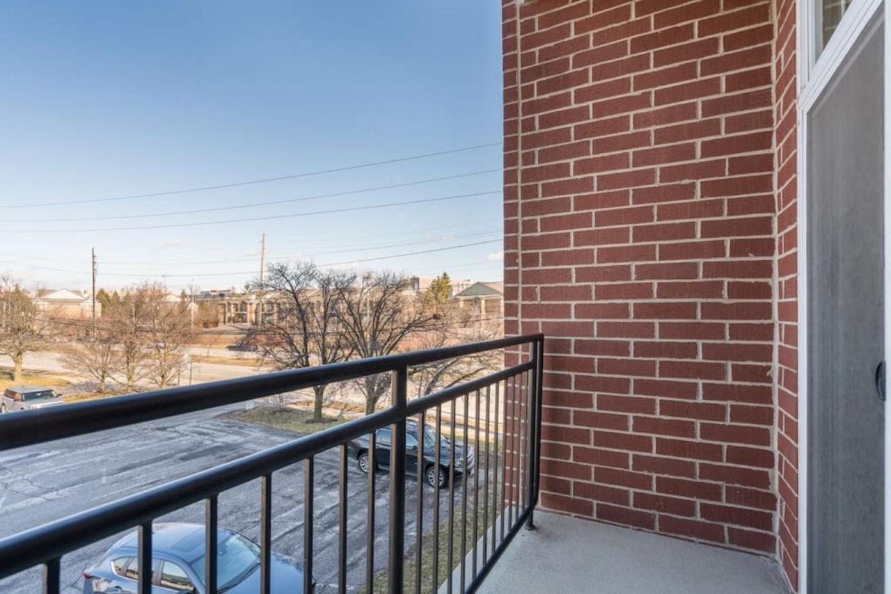 Private Bed Downtown Indy - Shared Διαμέρισμα Ινδιανάπολη Εξωτερικό φωτογραφία