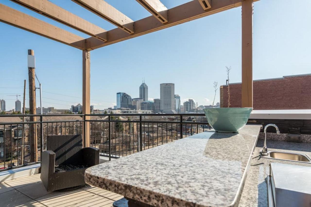 Private Bed Downtown Indy - Shared Διαμέρισμα Ινδιανάπολη Εξωτερικό φωτογραφία